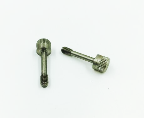 screw with knurling